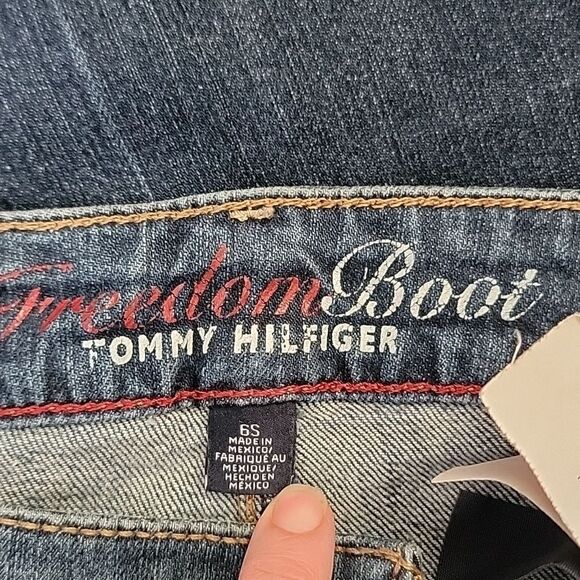 Tommy Hilfiger Freedom bootcut blue denim jeans Size 6S - Picture 9 of 13